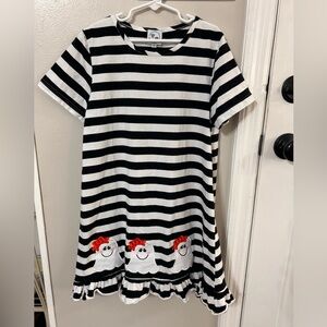 Girl's applique "GHOSTS" black striped 3/4 ruffle sleeve swing dress size 10